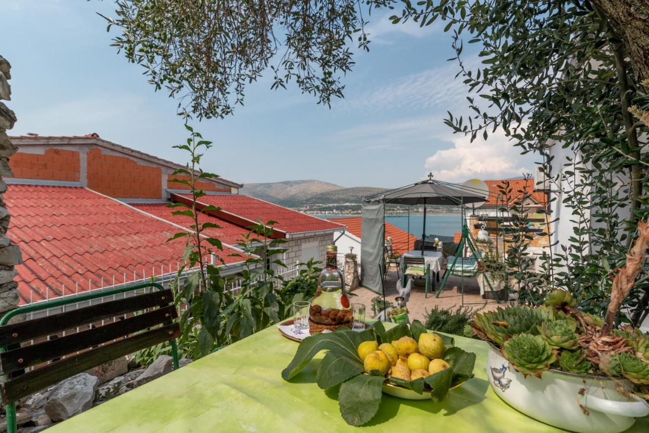 Apartmani Kate Trogir Exterior foto