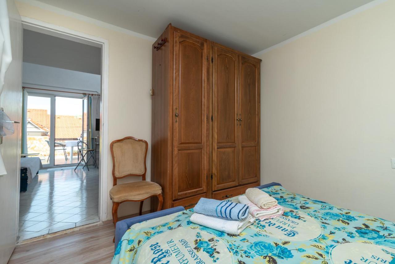 Apartmani Kate Trogir Exterior foto